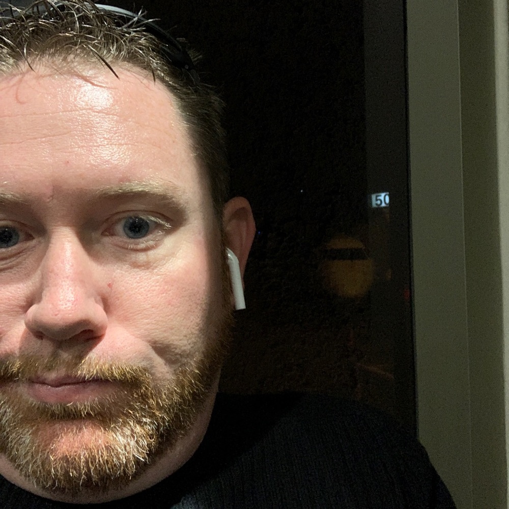 Meet your Posher, Derek